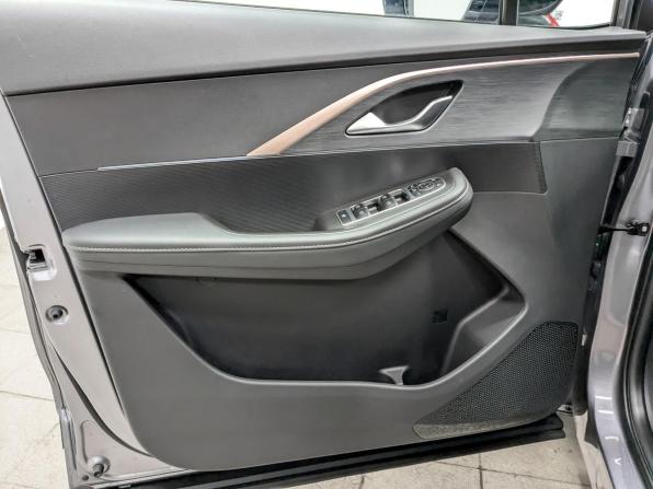 Omoda C5 I с пробегом 2023 года, цена 2 050 000 рублей, 4689 км, внедорожник, Автокод Объявления