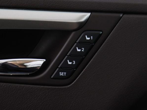Lexus RX IV с пробегом 2017 года, цена 4 489 000 рублей, 64380 км, внедорожник, Автокод Объявления