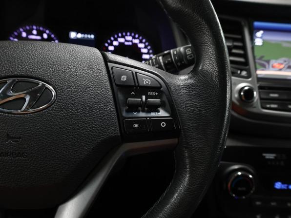 Hyundai Tucson III с пробегом 2018 года, цена 2 219 000 рублей, 76132 км, внедорожник, Автокод Объявления