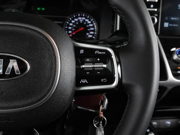 Kia Sorento IV с пробегом 2021 года, цена 3 299 000 рублей, 89976 км, внедорожник, Автокод Объявления
