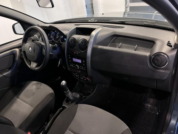 Renault Duster I Рестайлинг с пробегом 2018 года, цена 1 170 000 рублей, 61655 км, внедорожник, Автокод Объявления
