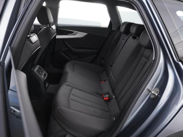 Audi A4 V (B9) с пробегом 2019 года, цена 2 353 055 рублей, 137932 км, универсал, Автокод Объявления