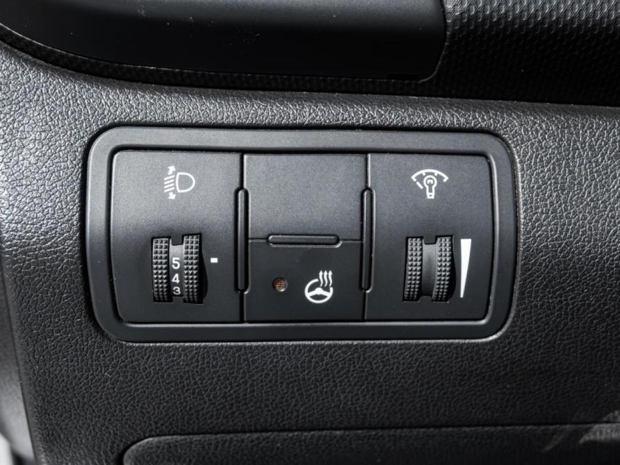 Hyundai Solaris I Рестайлинг Ставрополь  - изображение 19