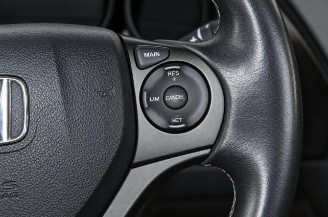 Honda Civic IX с пробегом 2013 года, цена 1 099 000 рублей, 143000 км, универсал, Автокод Объявления