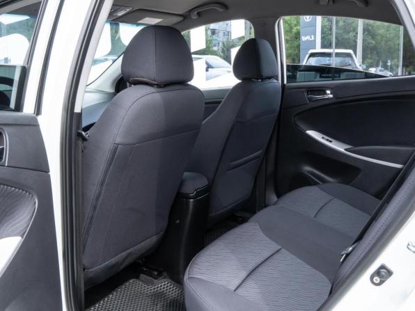 Hyundai Solaris I с пробегом 2013 года, цена 949 000 рублей, 184926 км, седан, Автокод Объявления