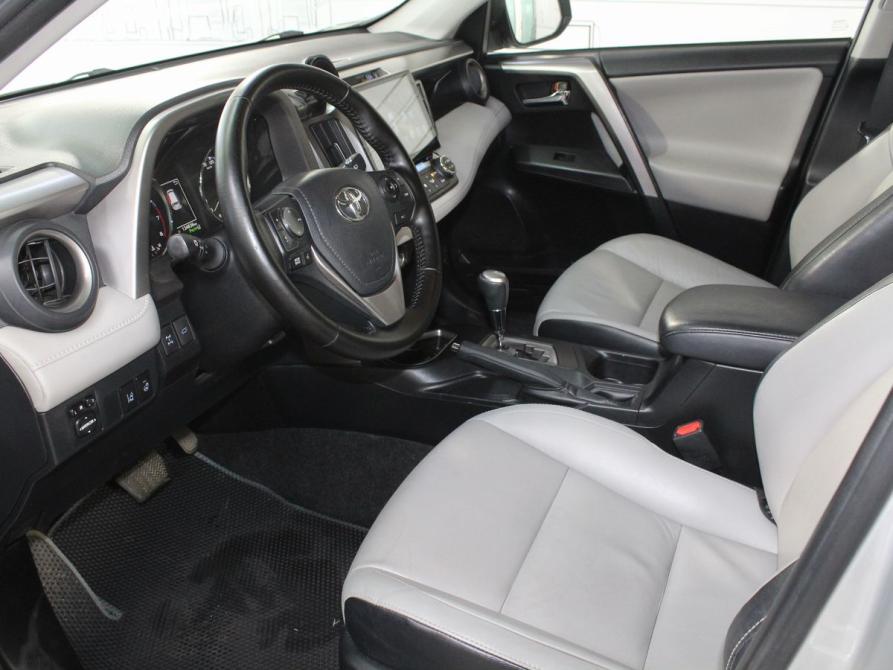Toyota RAV4 IV (XA40) Рестайлинг Москва  - изображение 13