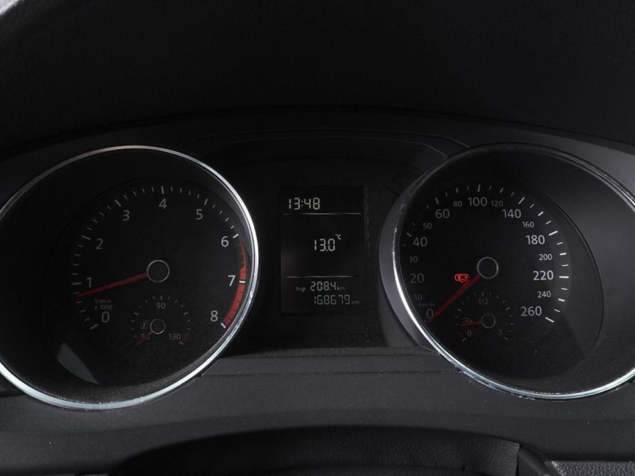 Volkswagen Jetta VI Рестайлинг Ростов-на-Дону  - изображение 13