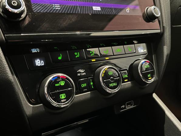 Skoda Octavia III (A7) Рестайлинг с пробегом 2019 года, цена 2 099 000 рублей, 147406 км, лифтбек, Автокод Объявления