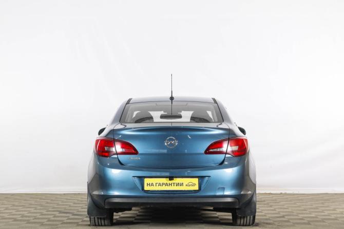 Opel Astra J Рестайлинг с пробегом 2012 года, цена 749 000 рублей, 139355 км, седан, Автокод Объявления