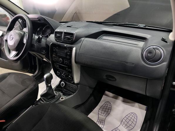 Nissan Terrano III (D10) с пробегом 2017 года, цена 1 350 000 рублей, 93175 км, внедорожник, Автокод Объявления