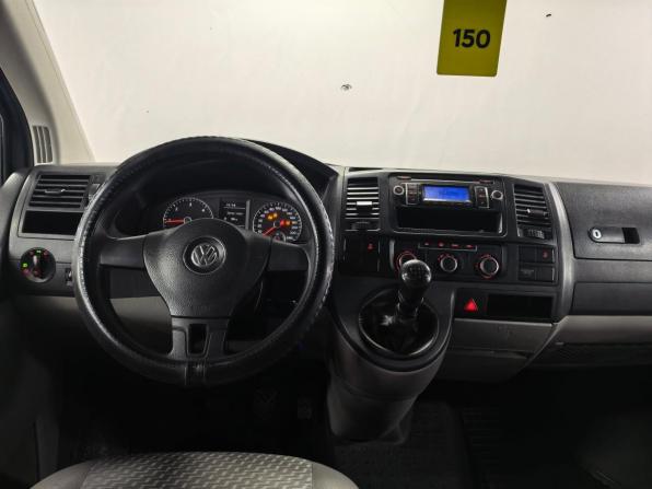 Volkswagen Caravelle T5 Рестайлинг с пробегом 2012 года, цена 1 430 000 рублей, 284000 км, минивэн, Автокод Объявления