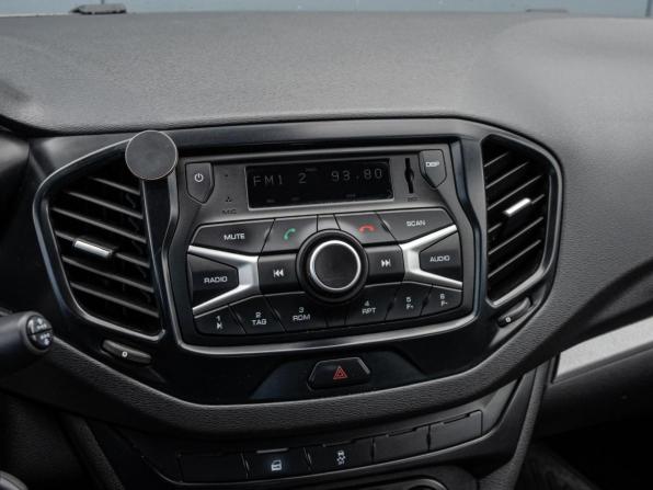 Lada (ВАЗ) Vesta I с пробегом 2021 года, цена 890 000 рублей, 107874 км, седан, Автокод Объявления
