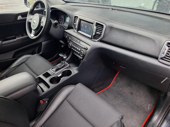 Kia Sportage IV Рестайлинг с пробегом 2018 года, цена 1 990 000 рублей, 133700 км, внедорожник, Автокод Объявления
