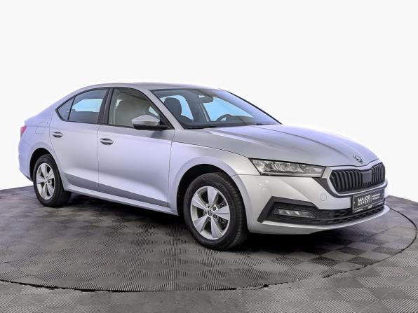 Skoda Octavia IV (A8) с пробегом 2021 года, цена 1 965 000 рублей, 145049 км, лифтбек, Автокод Объявления