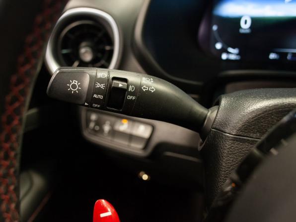 Kia K3 II Рестайлинг с пробегом 2021 года, цена 2 879 000 рублей, 72687 км, хэтчбек, Автокод Объявления