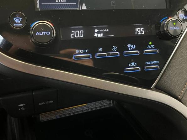 Toyota Camry VIII (XV70) с пробегом 2019 года, цена 2 390 000 рублей, 237913 км, седан, Автокод Объявления