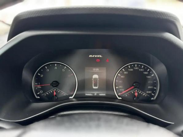 Haval Jolion I с пробегом 2021 года, цена 1 450 000 рублей, 75000 км, внедорожник, Автокод Объявления