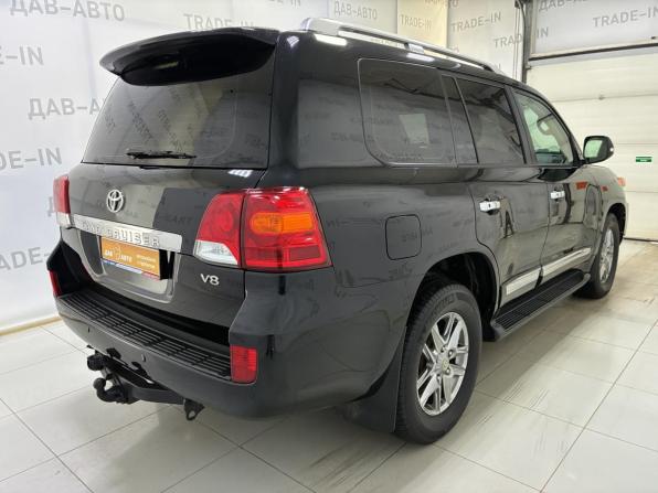 Toyota Land Cruiser 200 Series Рестайлинг 1 с пробегом 2015 года, цена 3 399 000 рублей, 464000 км, внедорожник, Автокод Объявления