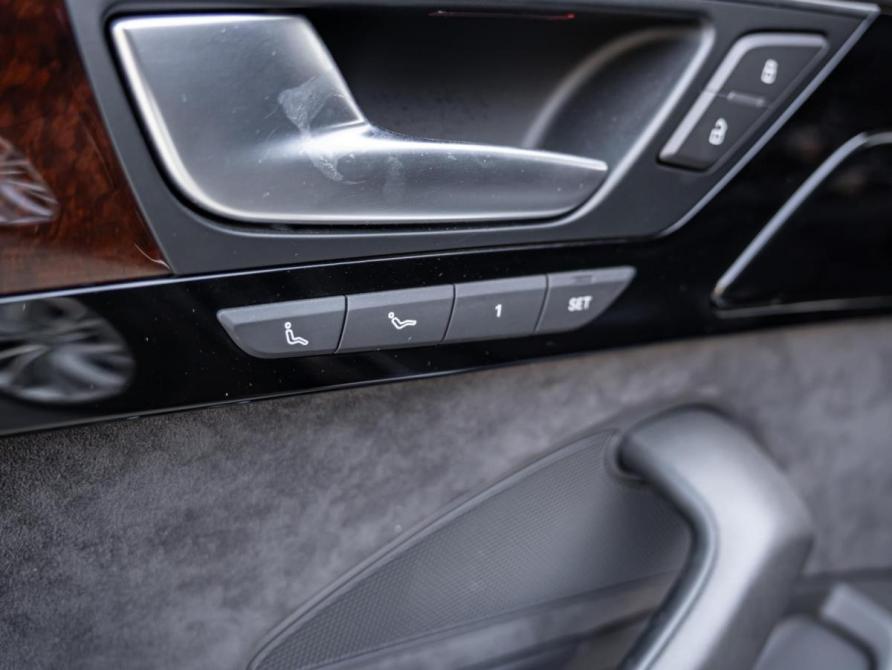 Audi A8 III (D4) Краснодар  - изображение 27