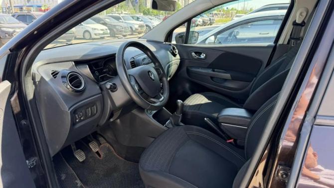 Renault Kaptur I с пробегом 2016 года, цена 1 362 000 рублей, 137587 км, внедорожник, Автокод Объявления