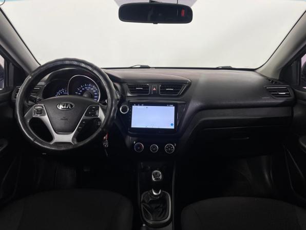 Kia Rio III Рестайлинг с пробегом 2017 года, цена 1 017 000 рублей, 168907 км, седан, Автокод Объявления