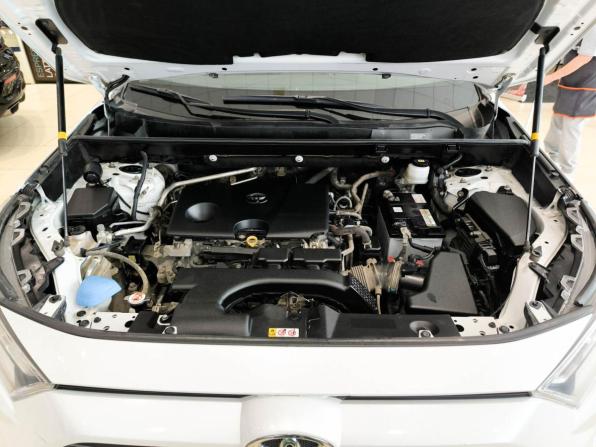 Toyota RAV4 V (XA50) с пробегом 2022 года, цена 3 550 000 рублей, 88229 км, внедорожник, Автокод Объявления