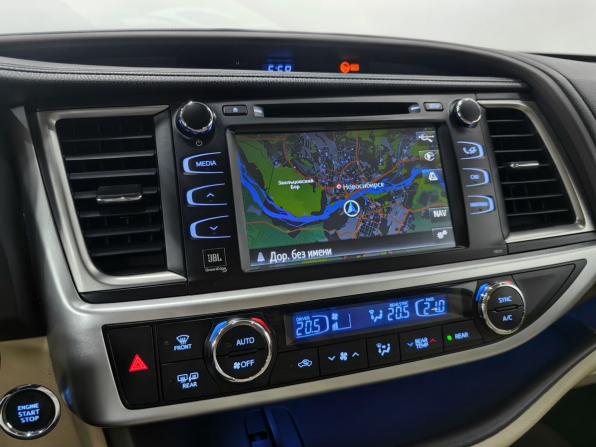 Toyota Highlander III (XU50) с пробегом 2014 года, цена 3 350 000 рублей, 240000 км, внедорожник, Автокод Объявления