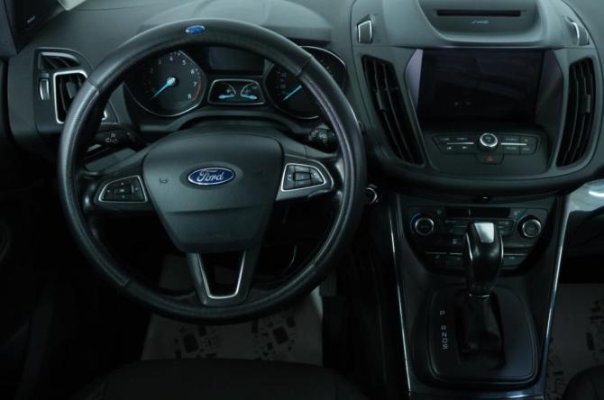 Ford Kuga II Рестайлинг с пробегом 2018 года, цена 1 549 000 рублей, 233000 км, внедорожник, Автокод Объявления
