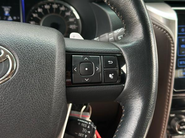 Toyota Fortuner II с пробегом 2017 года, цена 3 849 000 рублей, 59471 км, внедорожник, Автокод Объявления