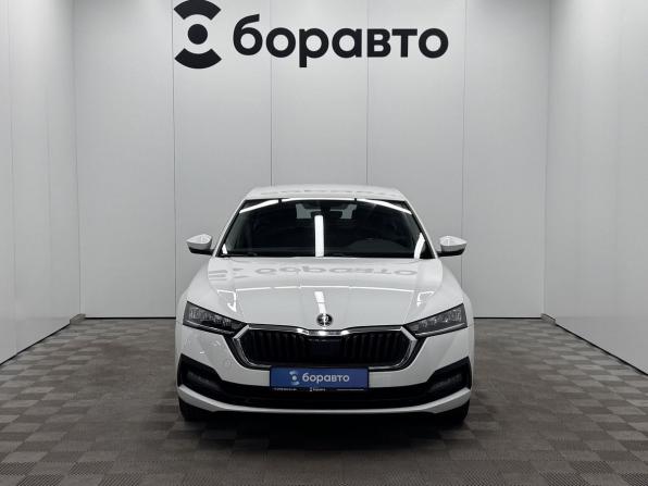 Skoda Octavia IV (A8) с пробегом 2021 года, цена 2 210 000 рублей, 89820 км, лифтбек, Автокод Объявления