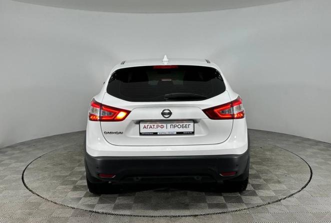 Nissan Qashqai II с пробегом 2018 года, цена 1 725 000 рублей, 110449 км, внедорожник, Автокод Объявления