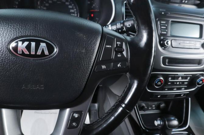 Kia Sorento II Рестайлинг с пробегом 2019 года, цена 2 149 000 рублей, 179102 км, внедорожник, Автокод Объявления