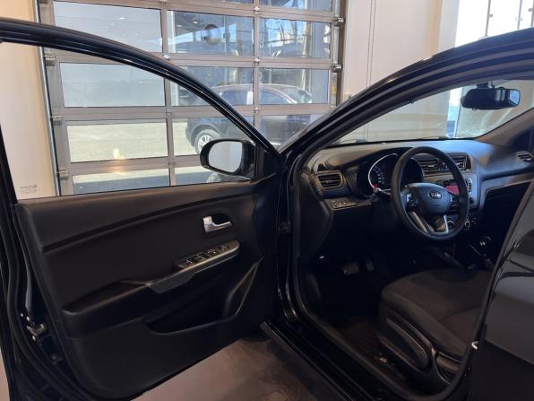 Kia Rio III с пробегом 2014 года, цена 1 030 000 рублей, 148307 км, седан, Автокод Объявления