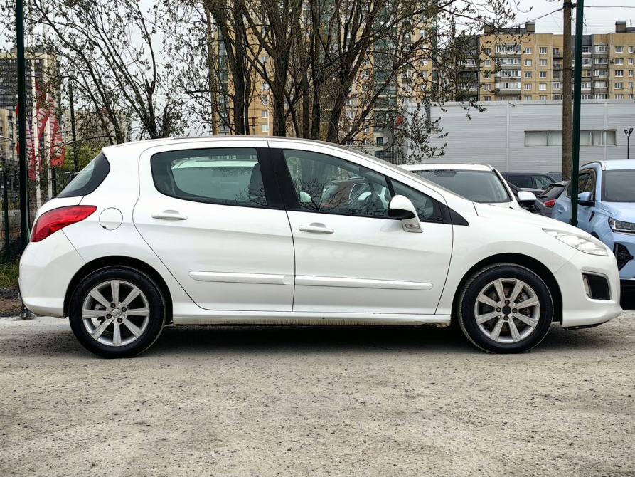 Peugeot 308 I Рестайлинг Санкт-Петербург  - изображение 4