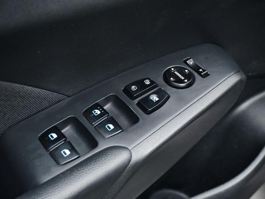 Hyundai Solaris II Ростов-на-Дону  - изображение 11