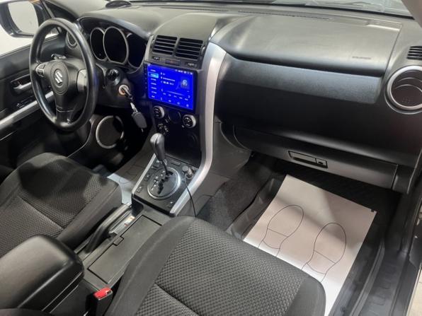 Suzuki Grand Vitara II Рестайлинг с пробегом 2010 года, цена 975 000 рублей, 197739 км, внедорожник, Автокод Объявления