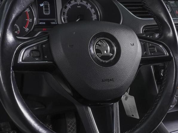 Skoda Octavia III (A7) Рестайлинг с пробегом 2019 года, цена 1 730 000 рублей, 148568 км, лифтбек, Автокод Объявления