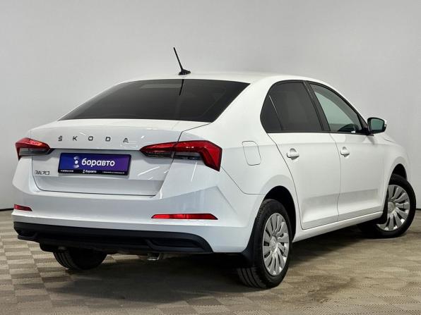 Skoda Rapid II с пробегом 2020 года, цена 1 595 000 рублей, 57404 км, лифтбек, Автокод Объявления