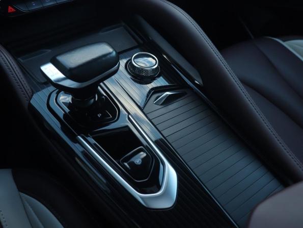 Geely Monjaro I с пробегом 2023 года, цена 2 790 000 рублей, 109000 км, внедорожник, Автокод Объявления