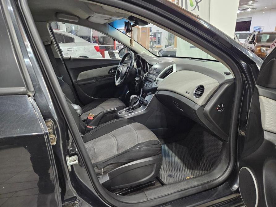 Chevrolet Cruze I Рестайлинг Курган  - изображение 21