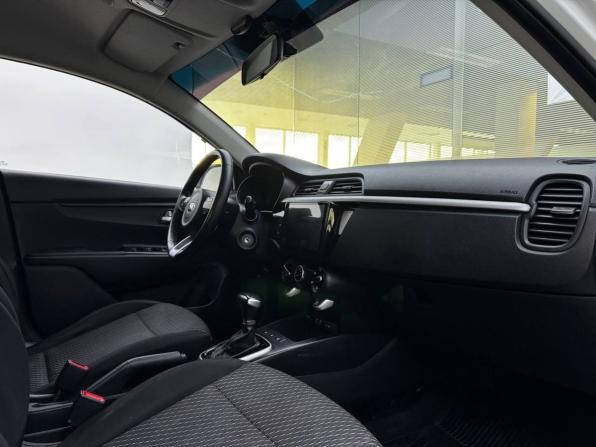 Kia Rio IV с пробегом 2018 года, цена 1 055 000 рублей, 176616 км, седан, Автокод Объявления