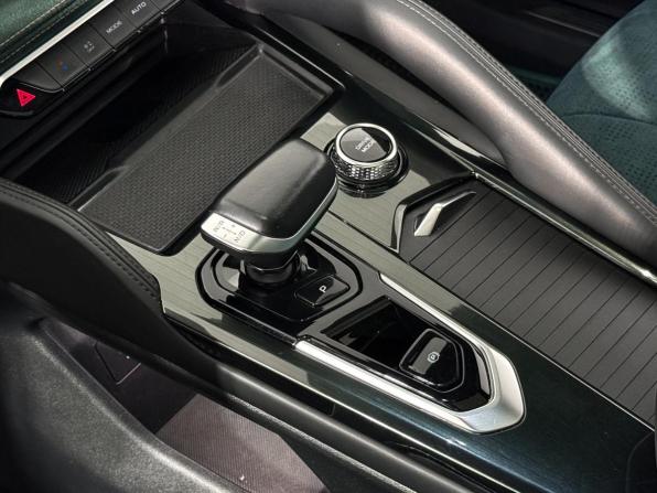 Geely Monjaro I с пробегом 2023 года, цена 3 090 000 рублей, 67096 км, внедорожник, Автокод Объявления