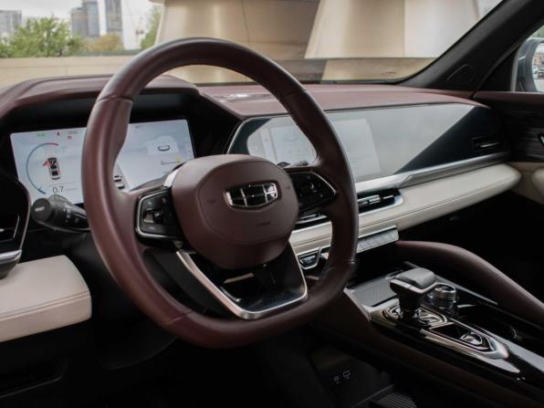 Geely Monjaro I с пробегом 2022 года, цена 3 100 000 рублей, 18600 км, внедорожник, Автокод Объявления