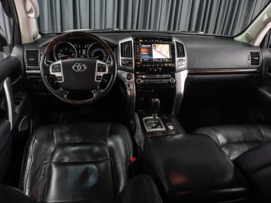 Toyota Land Cruiser 200 Series Рестайлинг 1 Тюмень  - изображение 6