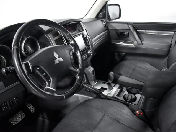 Mitsubishi Pajero IV Рестайлинг 2 с пробегом 2014 года, цена 2 450 000 рублей, 114501 км, внедорожник, Автокод Объявления