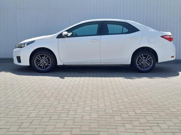 Toyota Corolla XI (E160 E170 E180) с пробегом 2014 года, цена 1 299 000 рублей, 213112 км, седан, Автокод Объявления