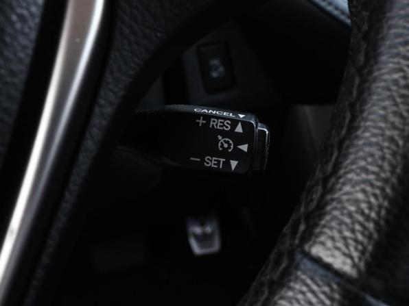 Toyota RAV4 III (XA30) Рестайлинг с пробегом 2013 года, цена 2 279 000 рублей, 82371 км, внедорожник, Автокод Объявления
