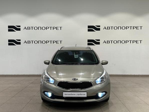 Kia Ceed II с пробегом 2013 года, цена 969 000 рублей, 156352 км, универсал, Автокод Объявления