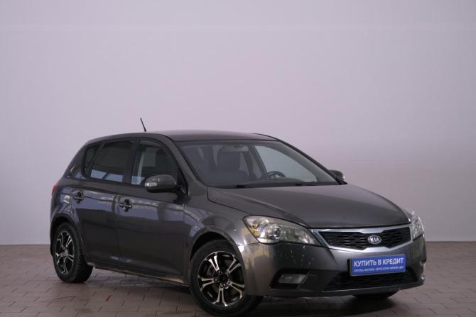 Kia Ceed I Рестайлинг с пробегом 2011 года, цена 559 000 рублей, 222500 км, хэтчбек, Автокод Объявления