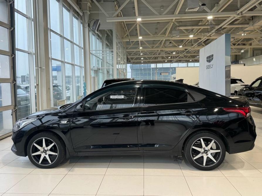 Hyundai Solaris II Москва  - изображение 8